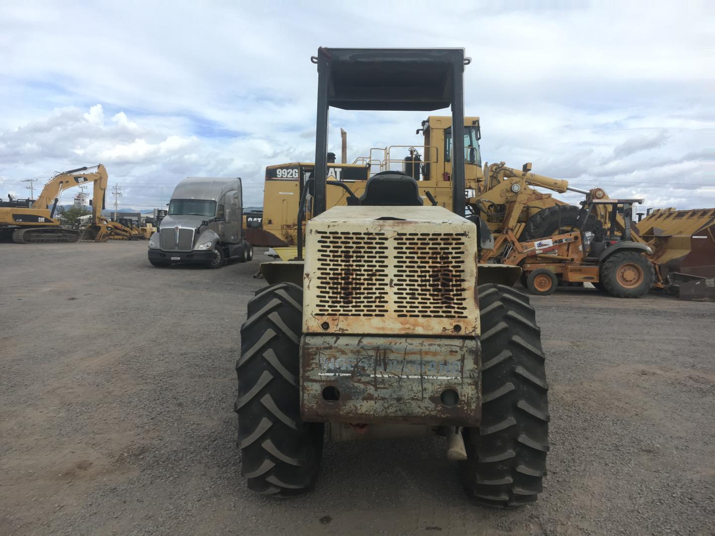 ./imagenes/INVOICE/2019/15520/COMPACTADOR PATA DE CABRA INGERSOLL RAND SD-70F PRO-PAC (20).JPG